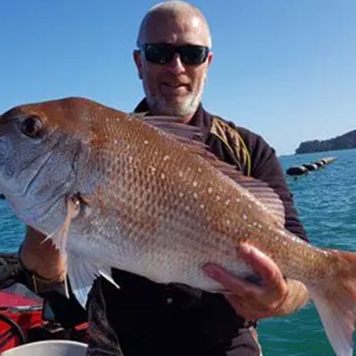 Dove Charters Fishing Trips in Kawhia harbour Aotearoa new zealand team Dwade Pinny 2